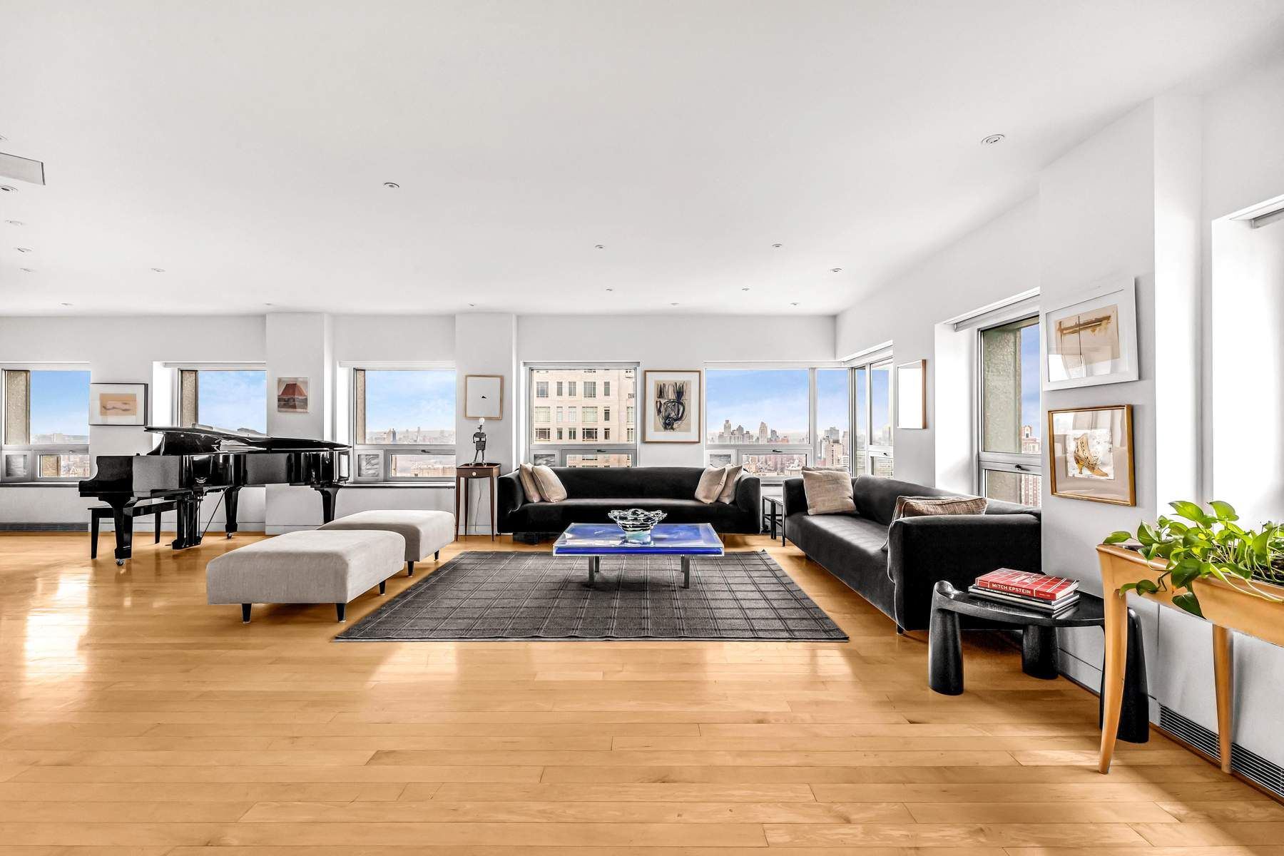 500 Park Ave #PH3