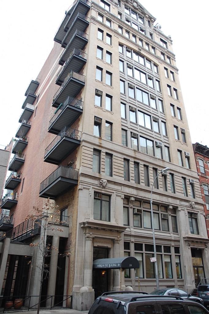 building photo