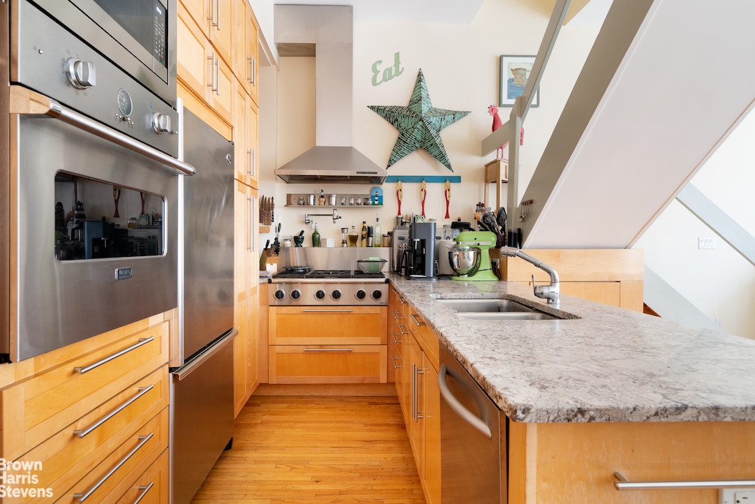80 Warren St #69