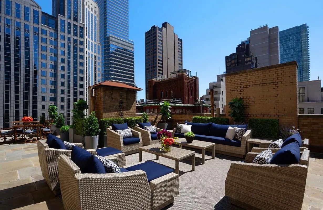111 East 56 #PH19