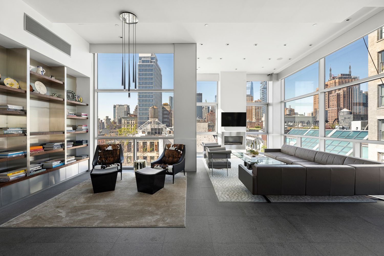 425 Broome St #PHN