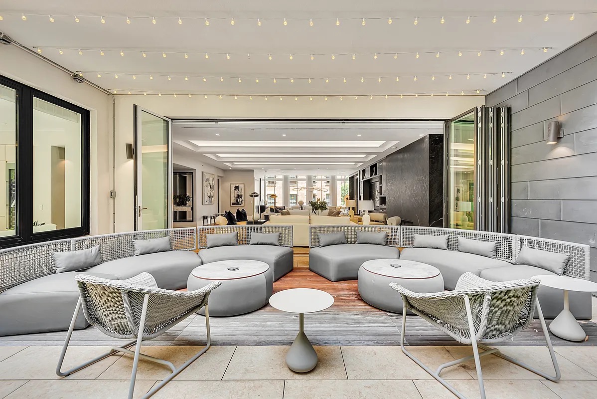 24 Leonard St #2