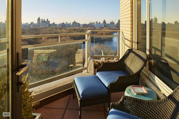 1050 Fifth Ave #19B/19C