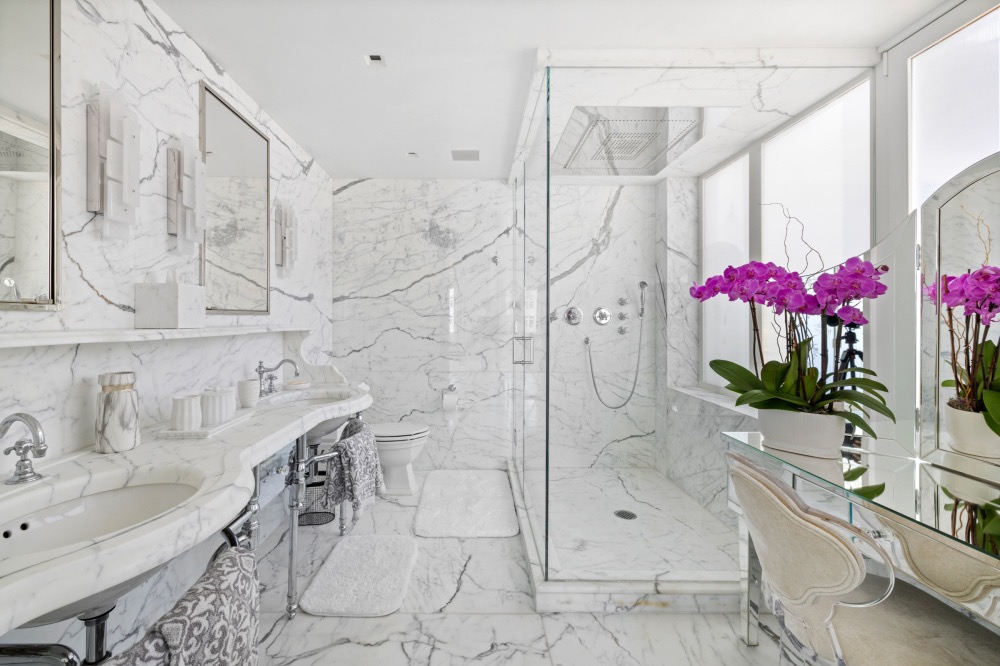 1049 Fifth Ave #19B