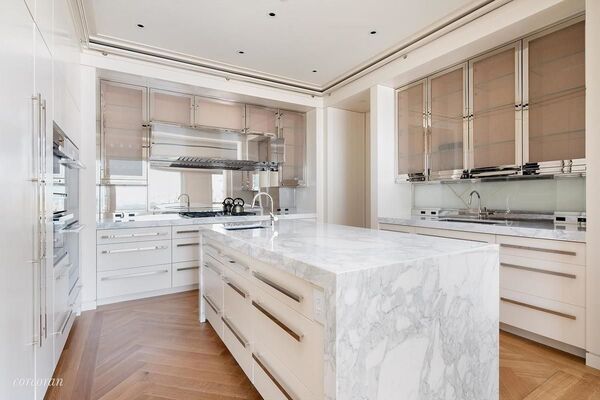 220 Central Park South #V8