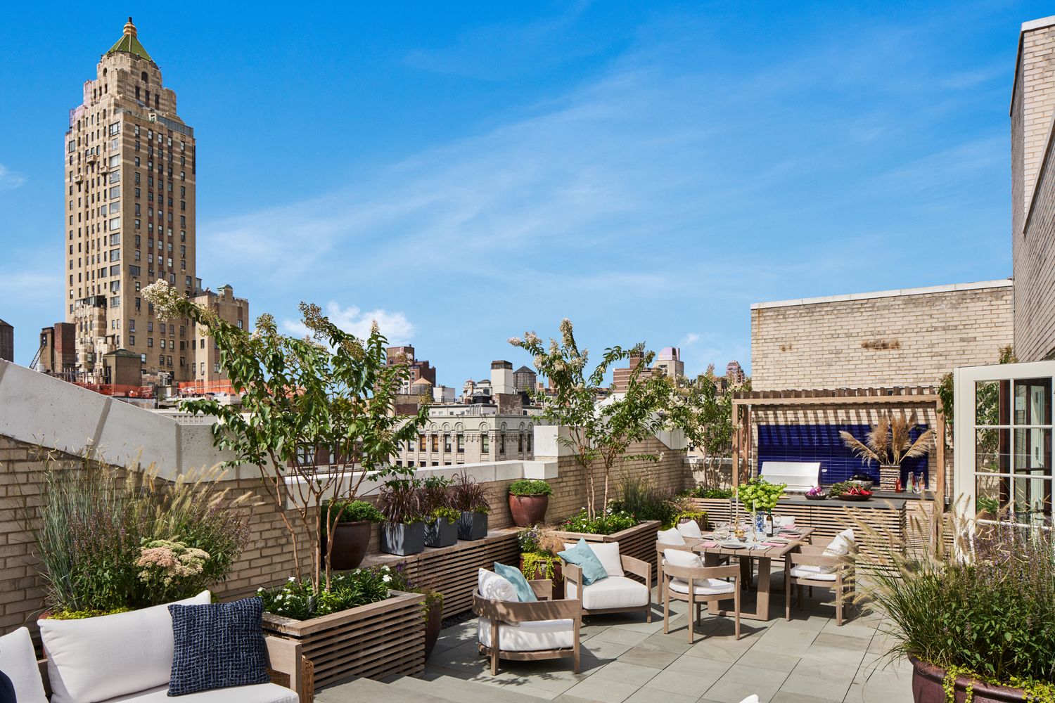823 Park Ave #1/2