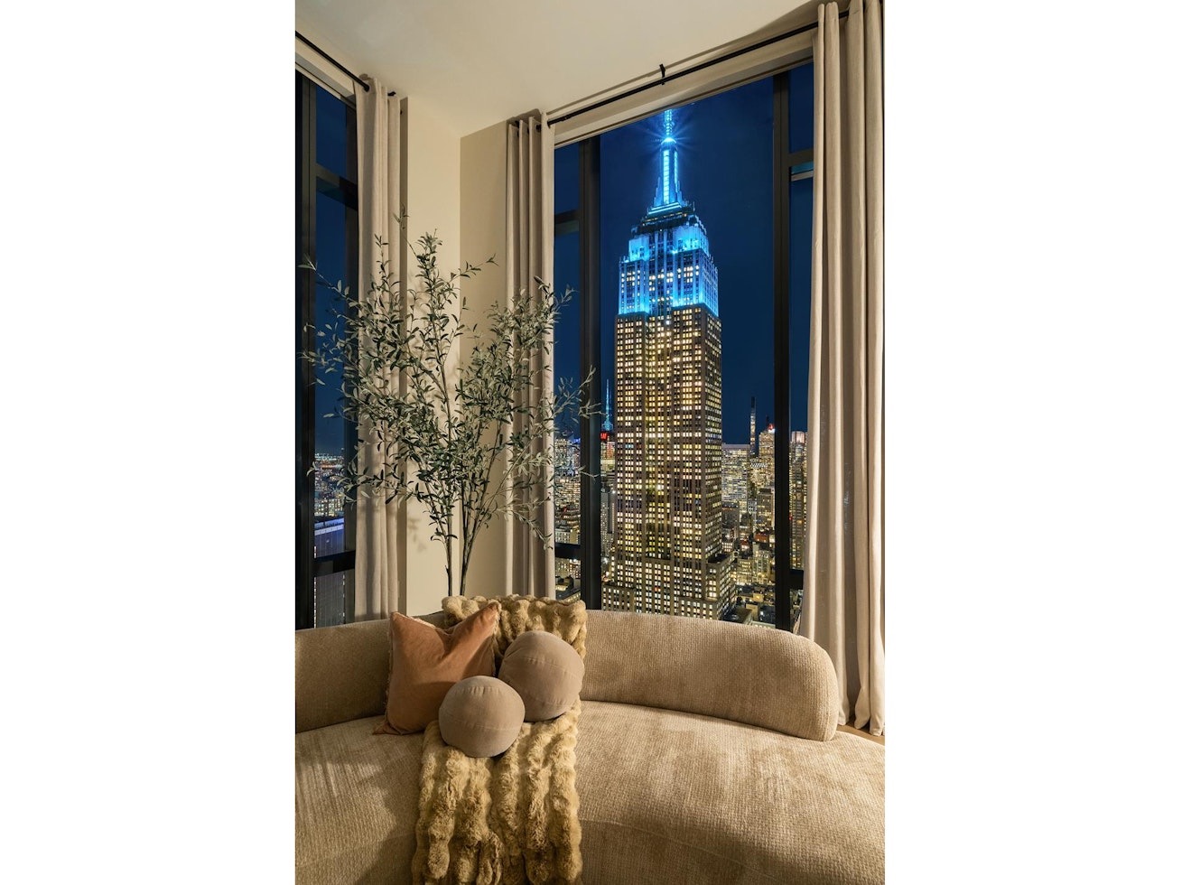277 Fifth Ave #PH55