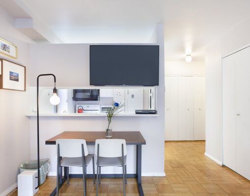 157 East 32 #3D