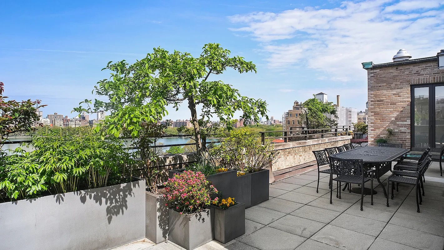 14 East 90 #PHW