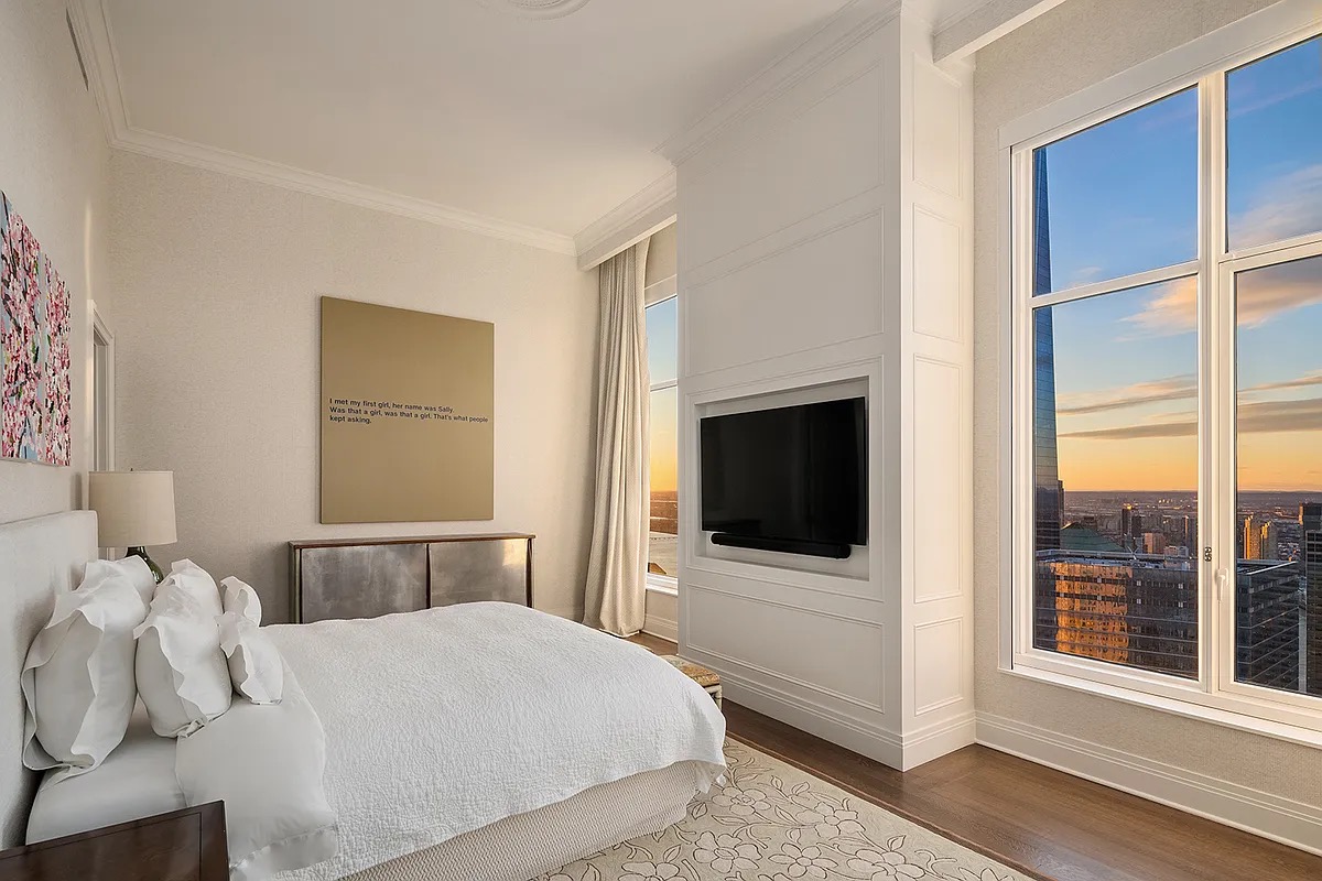 30 Park Place #77A