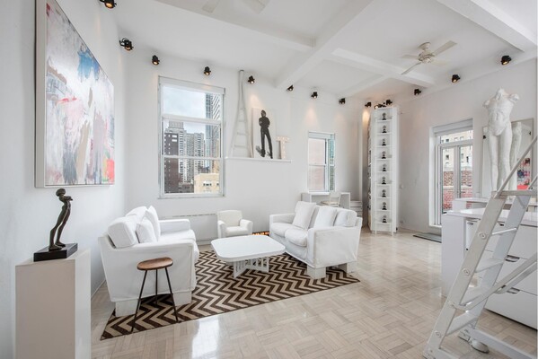 400 East 52 #PHT