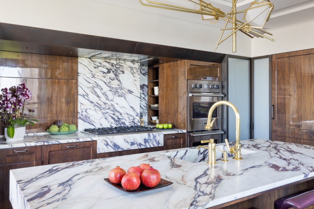 1049 Fifth Ave #19B