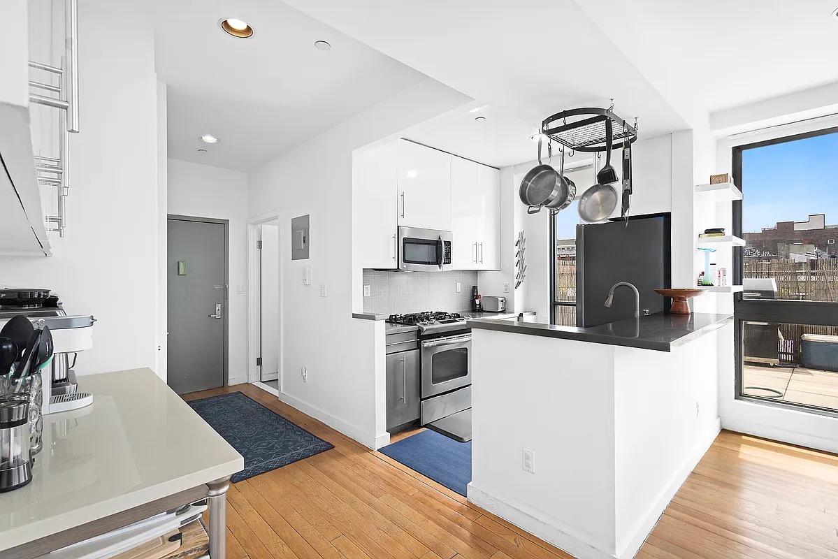 38 Delancey St #4CD