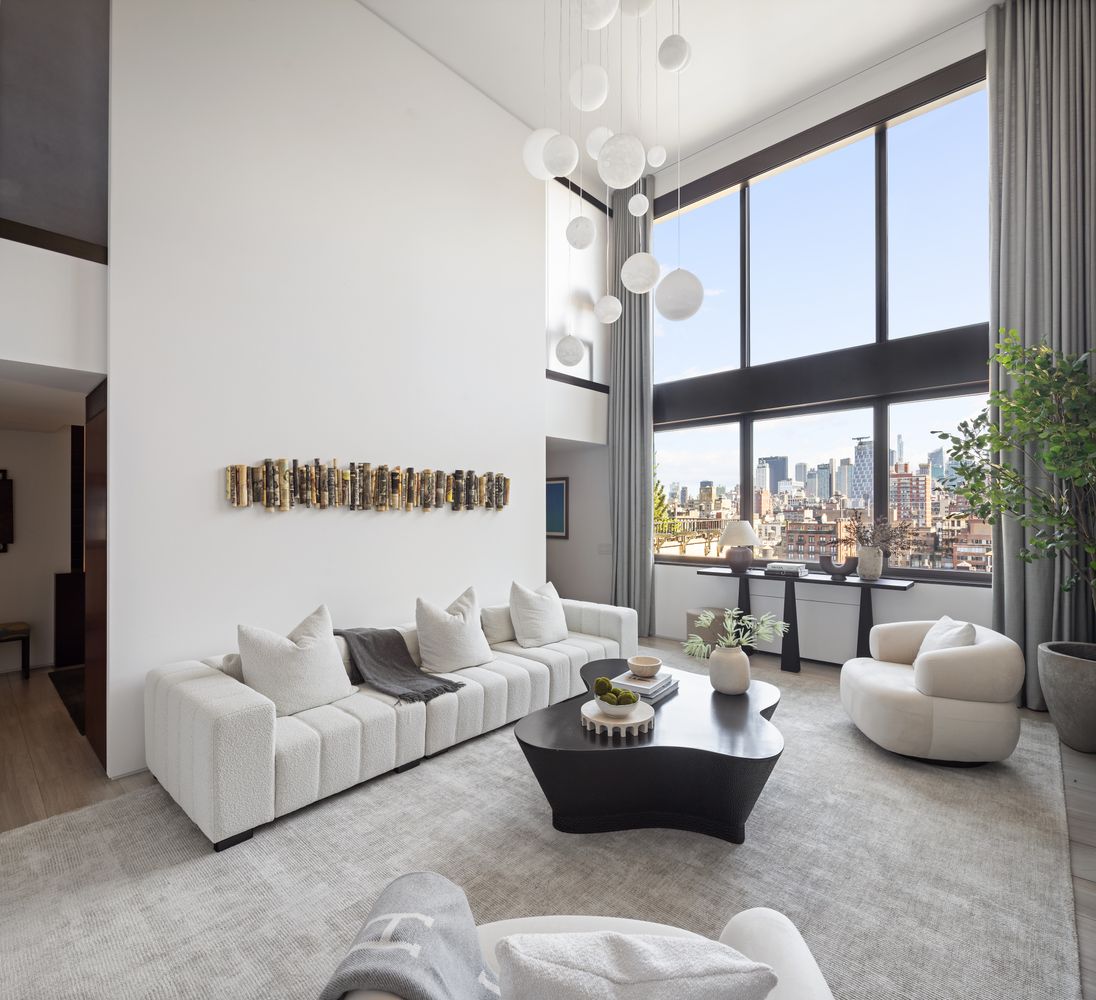 24 Fifth Ave #PH1701