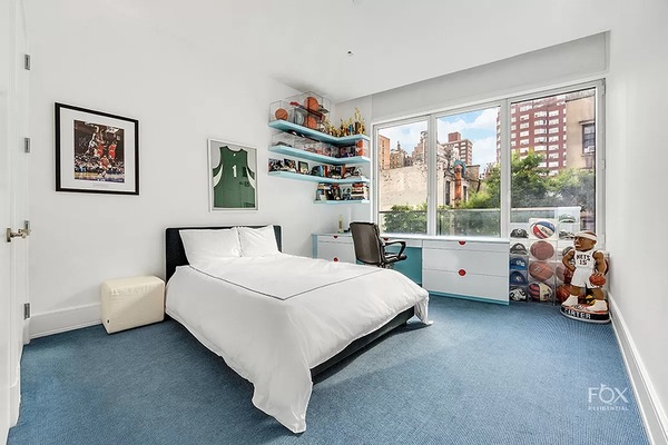 255 East 74 #3A