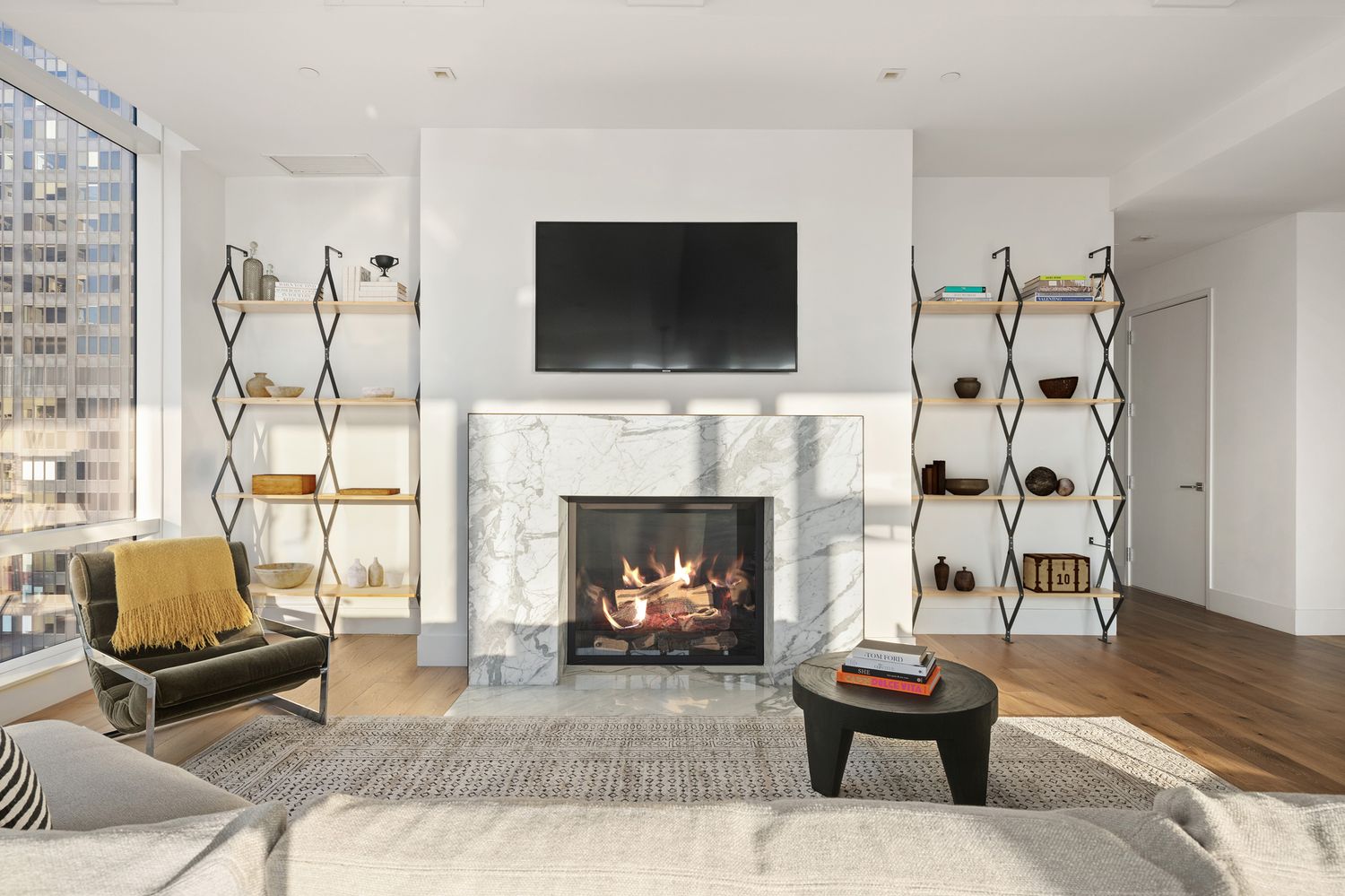 325 Lexington Ave #PHB