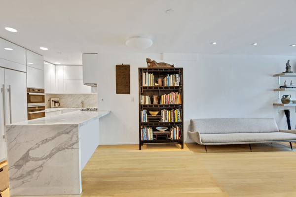 525 East 11 #3A