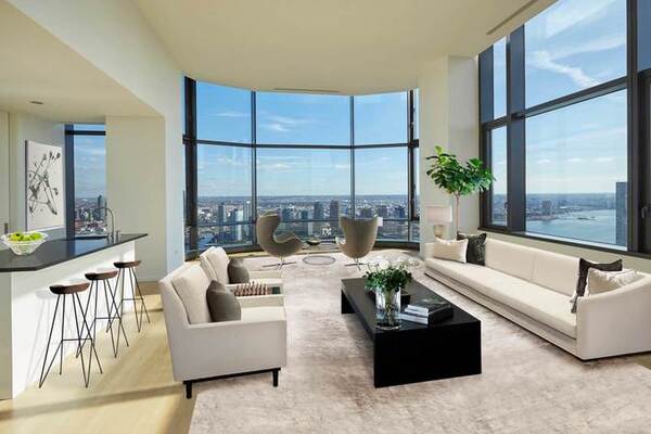 50 UN Plaza #PH42/43