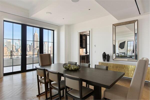 212 West 18 #PH2