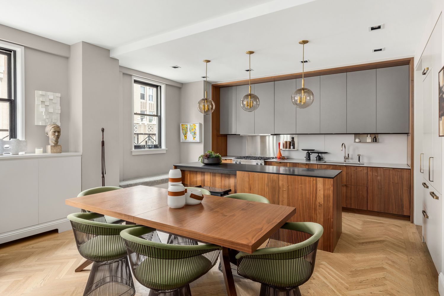 220 Madison Ave #14/15O