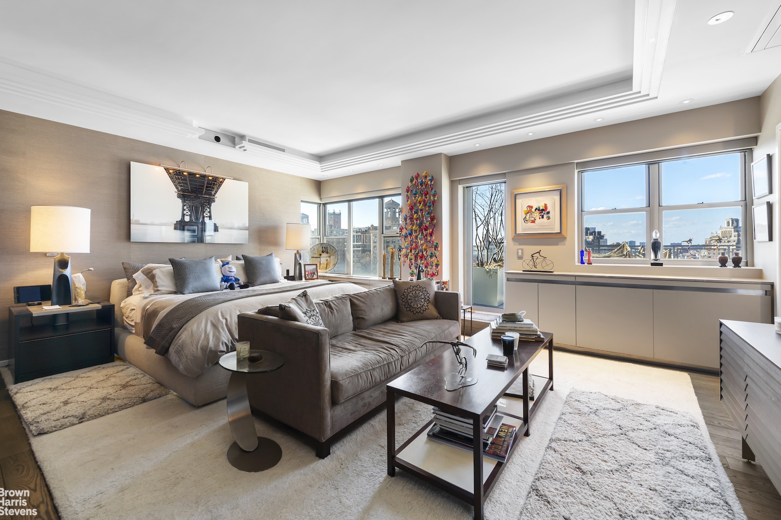 2 Fifth Ave #14R