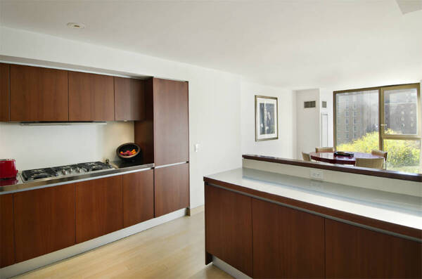 50 Gramercy Park North #10A
