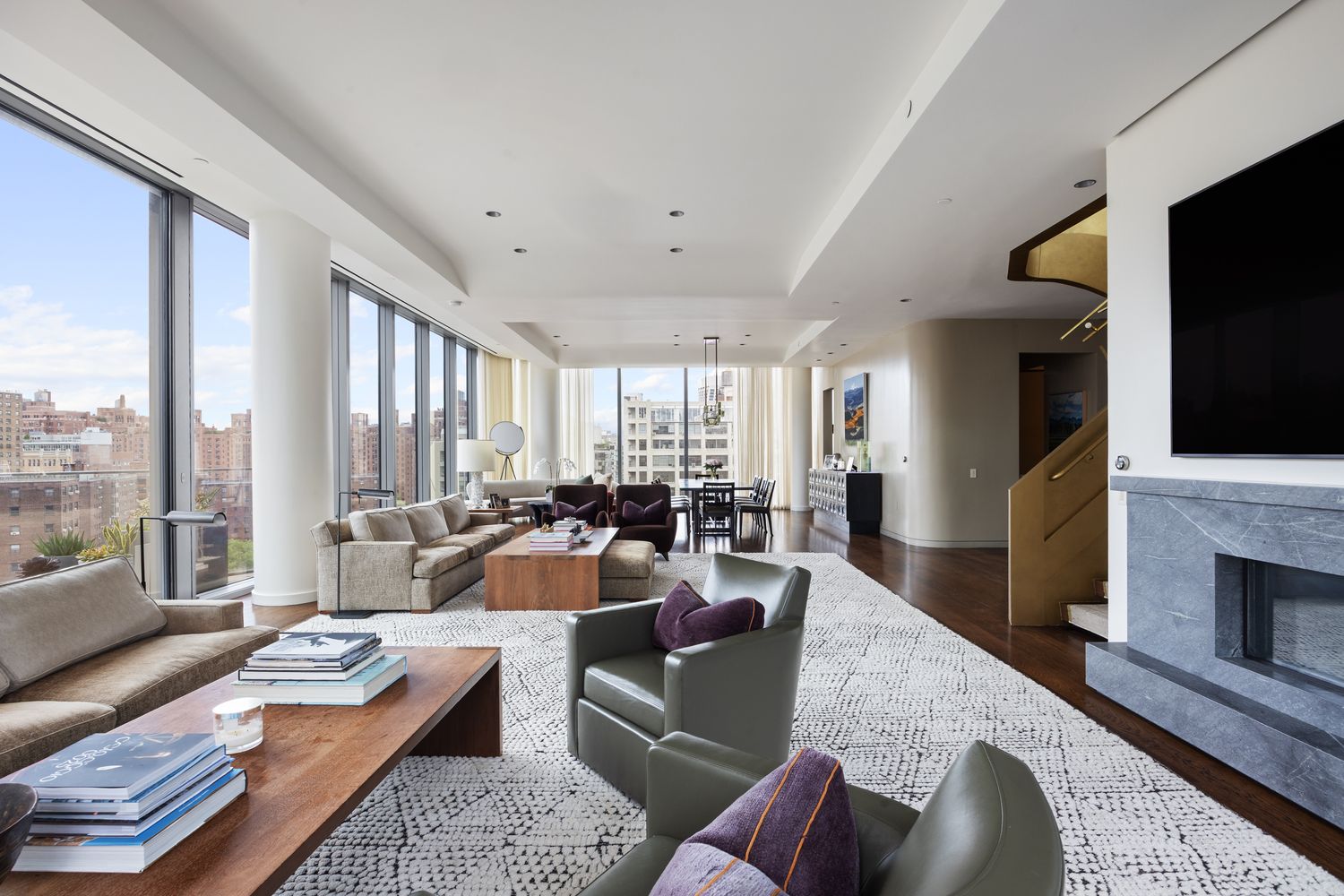 520 West 28 #PH37
