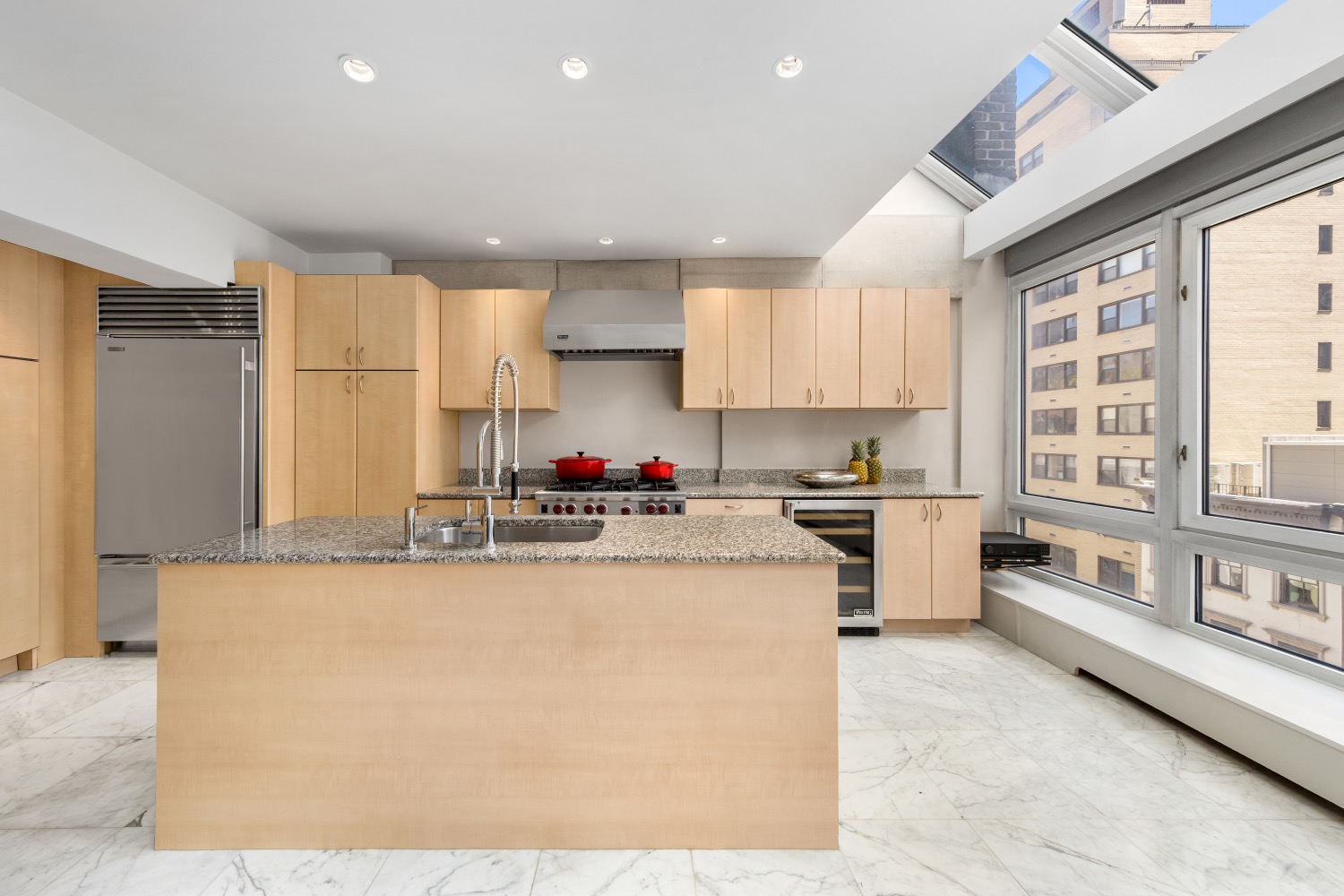 301 East 52 #PHC