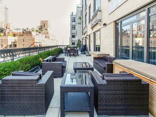 400 East 51 #8A