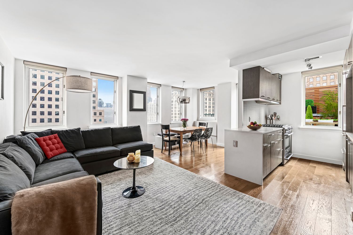 225 Rector Place #15B
