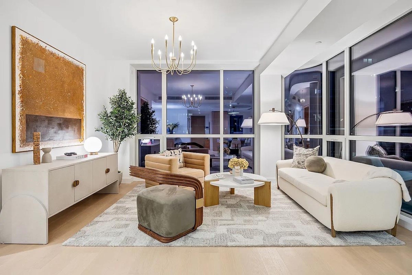 250 East 25 #11A