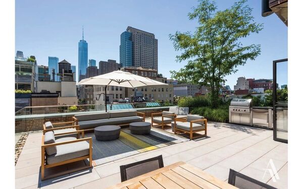 443 Greenwich St #PHD