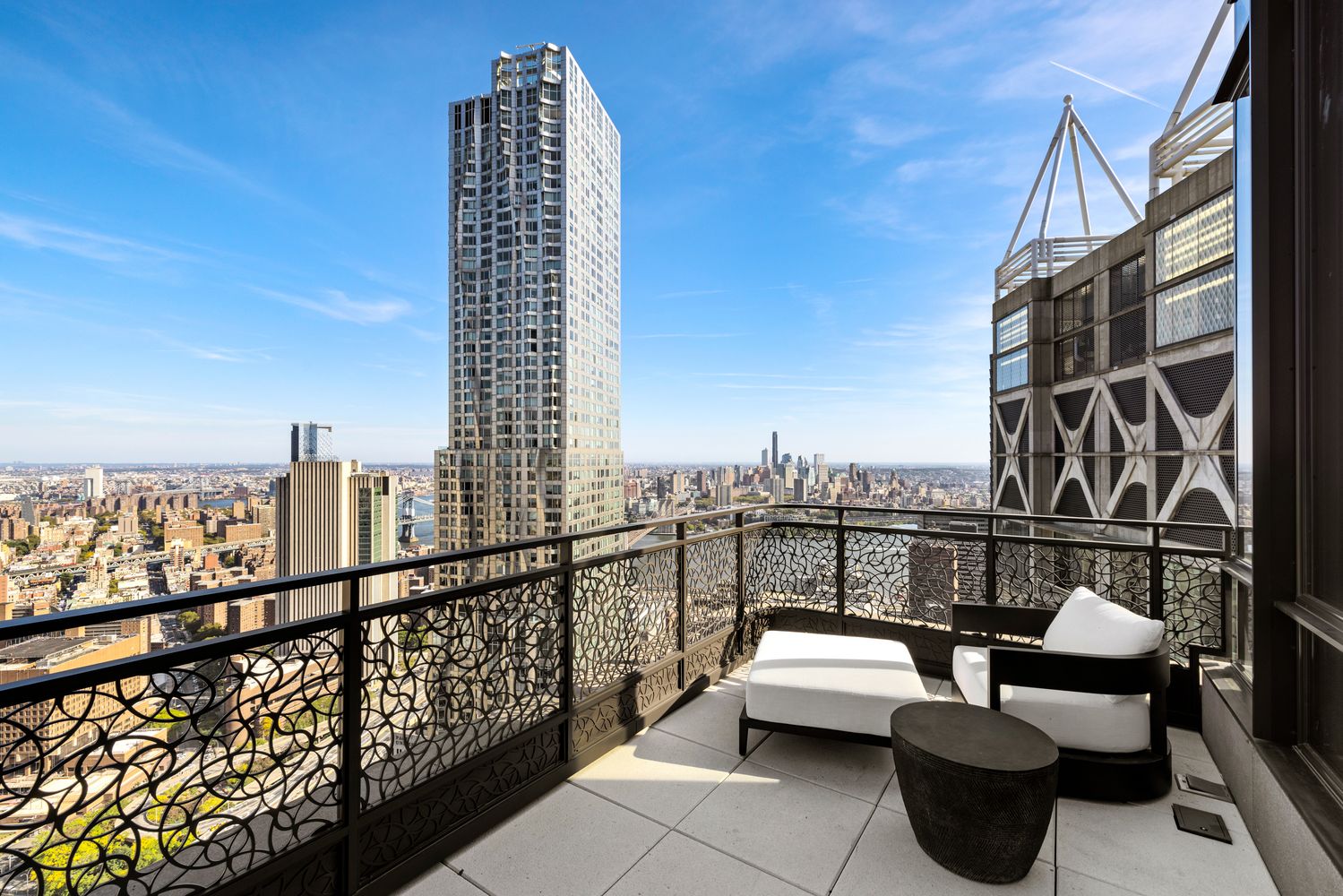25 Park Row #PH45A